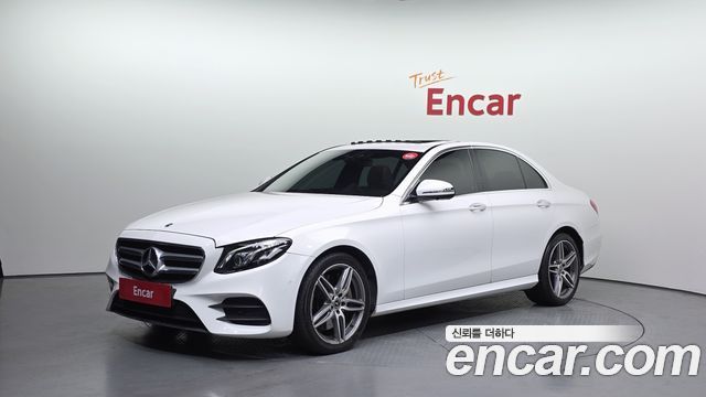 Mercedes-Benz E-Class (W213) E300 AMG Line 2019 — фото 1