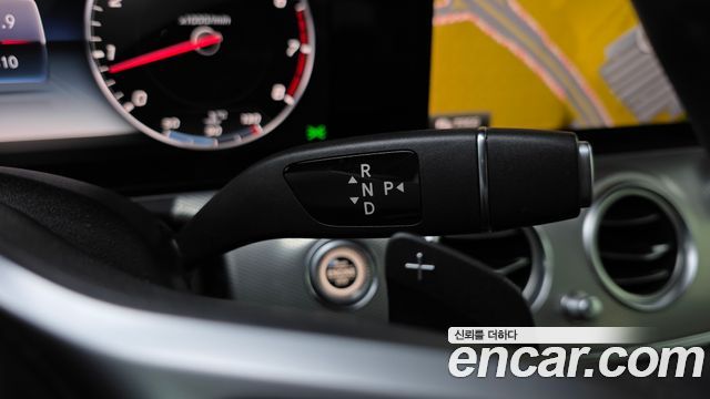 Mercedes-Benz E-Class (W213) E300 AMG Line 2019 — фото 9