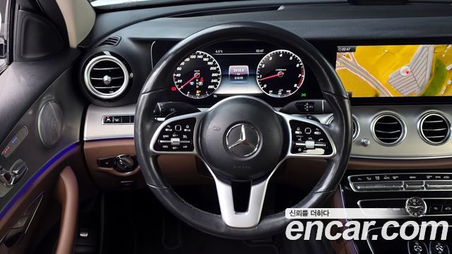 Mercedes-Benz E-Class (W213) E300 AMG Line 2019 — фото 15