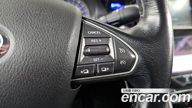 Infiniti Q50 2.2d Premium 2014 — фото 17