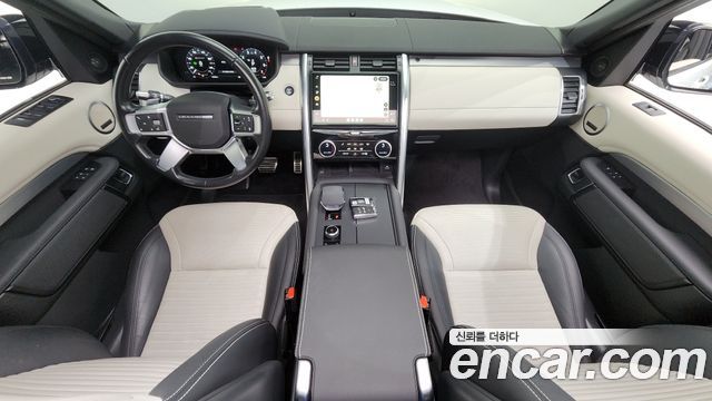 Land Rover Discovery 5 P360 R-Dynamic SE 2022 — фото 7