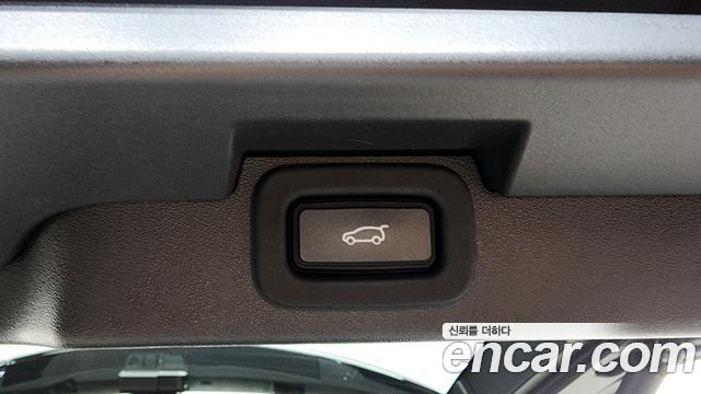 Land Rover Discovery 5 P360 R-Dynamic SE 2022 — фото 20