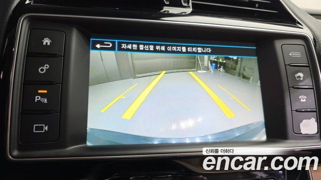 Jaguar XE 20d Prestige 2016 — фото 16