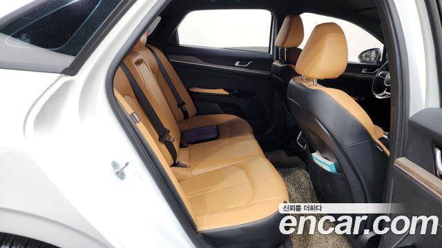 Kia K5 (III) 2.0 Noblesse 2021 — фото 12