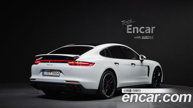 Porsche Panamera (971) 2.9 AWD E-Hybrid 2018 — фото 2