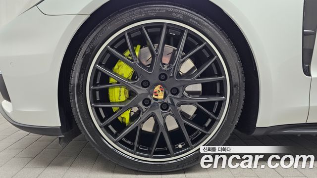 Porsche Panamera (971) 2.9 AWD E-Hybrid 2018 — фото 5