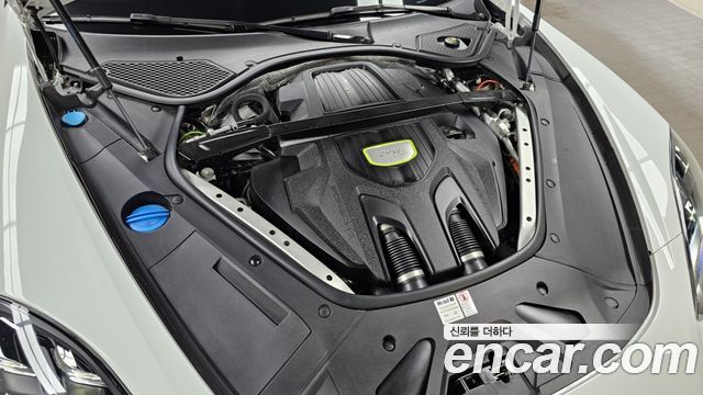 Porsche Panamera (971) 2.9 AWD E-Hybrid 2018 — фото 6