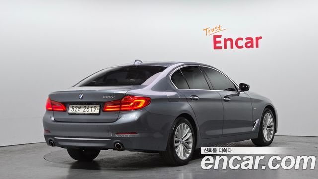 BMW 5 Series (G30) 520d Luxury Special Edition 2018 — фото 2
