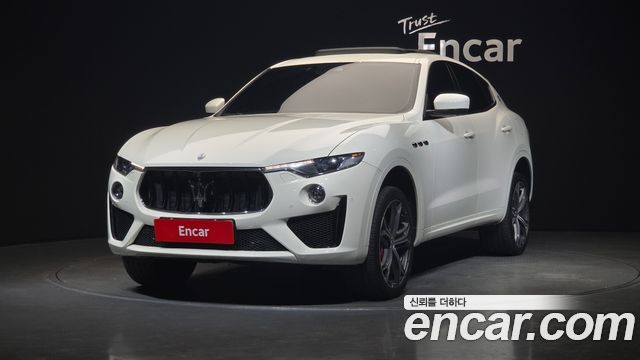 Maserati Levante 3.8 GTS AWD