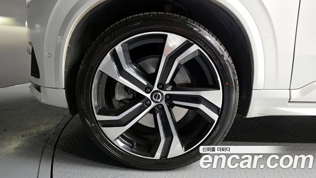 Volvo XC90 (II) T8 R-Design Hybrid 2021 — фото 5