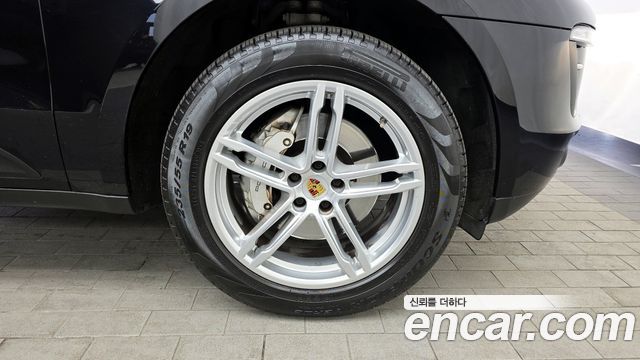 Porsche Macan 3.0 S Diesel 95B 2017 — фото 5