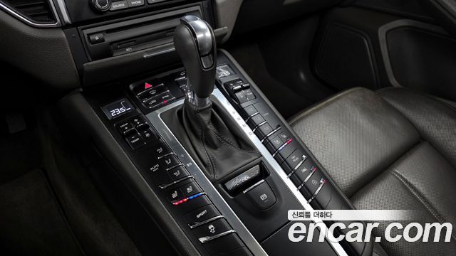 Porsche Macan 3.0 S Diesel 95B 2017 — фото 9