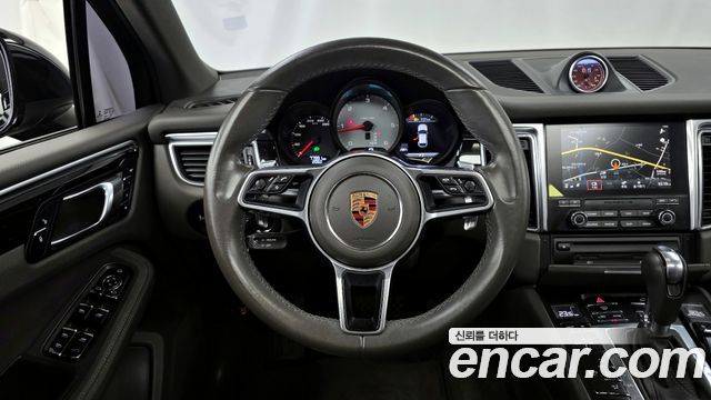 Porsche Macan 3.0 S Diesel 95B 2017 — фото 17