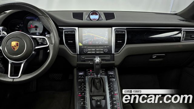 Porsche Macan 3.0 S Diesel 95B 2017 — фото 18