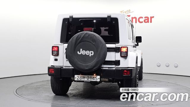Jeep Wrangler (JK) 3.6 Sahara 4Door 2017 — фото 4