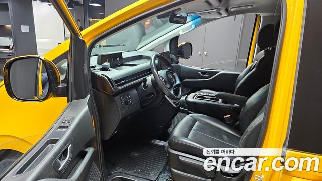 Hyundai Staria L3.5  Kinder Safety Car 11-Seater 2023 — фото 10