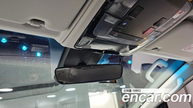 Hyundai Staria L3.5  Kinder Safety Car 11-Seater 2023 — фото 17