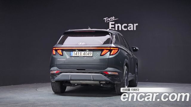 Hyundai Tucson (NX4) Gasoline 1.6 Turbo 2WD Inspiration 2022 — фото 4