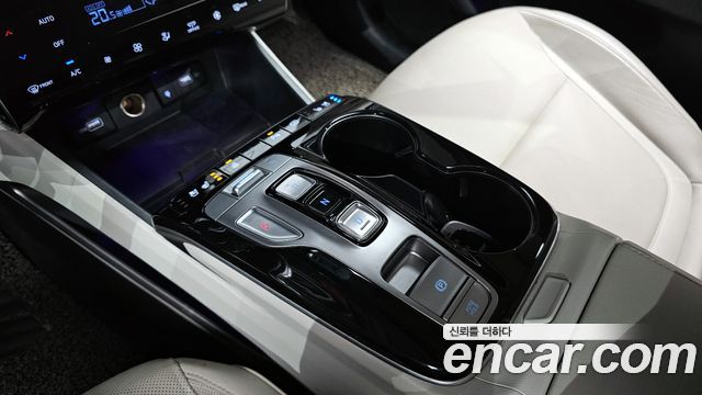Hyundai Tucson (NX4) Gasoline 1.6 Turbo 2WD Inspiration 2022 — фото 9