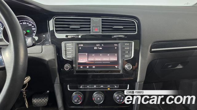 Volkswagen Golf (VII) 1.4 TSI 2016 — фото 18