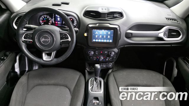 Jeep Renegade 2.4 Longitude 2021 — фото 7