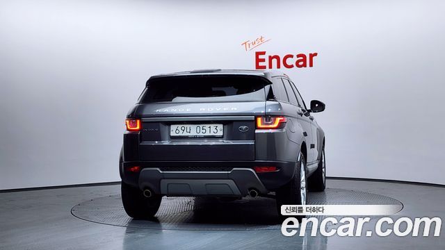 Land Rover Range Rover Evoque 2.0 TD4 SE 2016 — фото 4