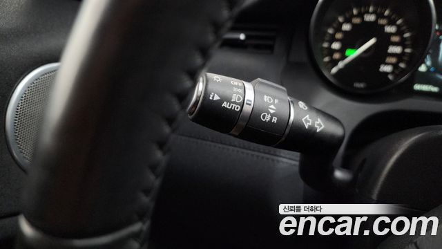 Land Rover Range Rover Evoque 2.0 TD4 SE 2016 — фото 18
