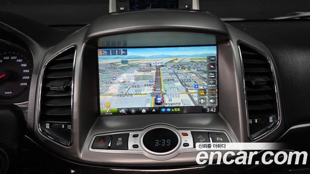 Chevrolet Captiva 4WD LTZ 2015 — фото 15