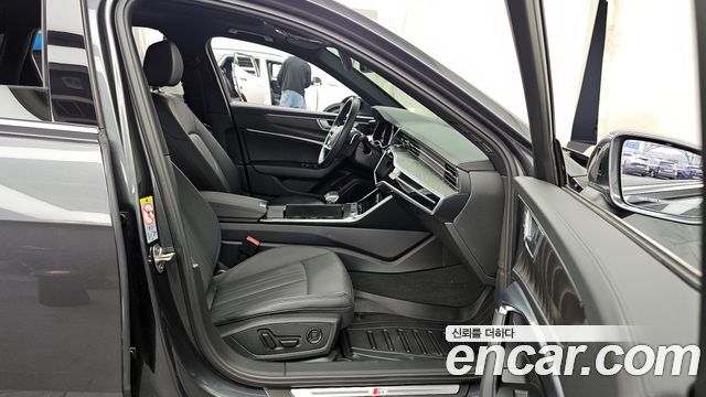 Audi A6 (C8) 40 TDI Quattro Premium 2022 — фото 11