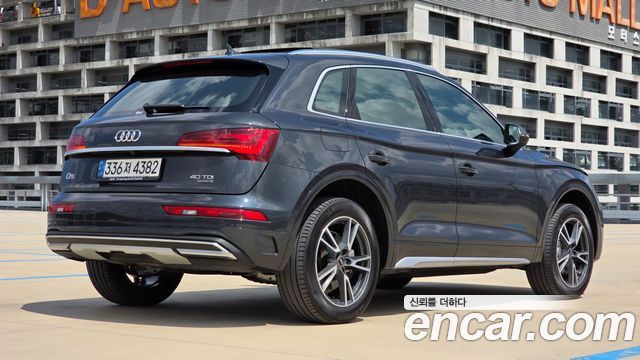 Audi Q5 (FY) 40 TDI Quattro 2022 — фото 5
