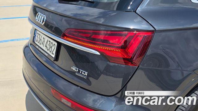 Audi Q5 (FY) 40 TDI Quattro 2022 — фото 6