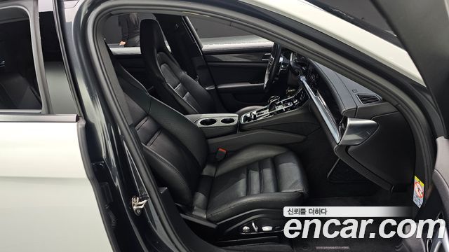Porsche Panamera (971) 3.0 AWD 2018 — фото 10