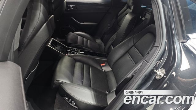 Porsche Panamera (971) 3.0 AWD 2018 — фото 12