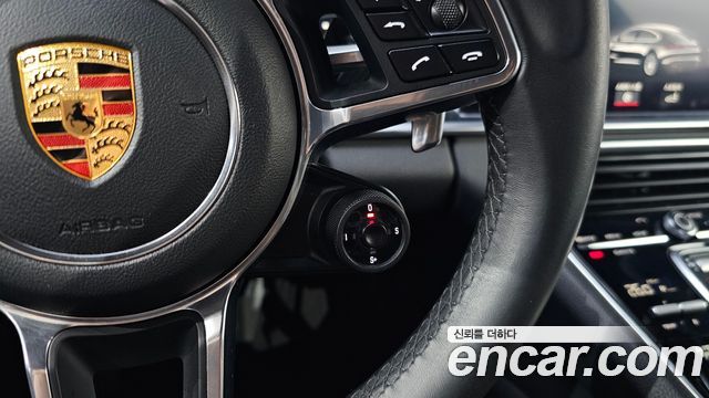 Porsche Panamera (971) 3.0 AWD 2018 — фото 18
