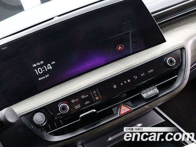 Kia K8 2.5 Gasoline 2WD Noblesse 2023 — фото 7