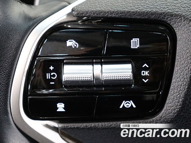 Kia K8 2.5 Gasoline 2WD Noblesse 2023 — фото 15