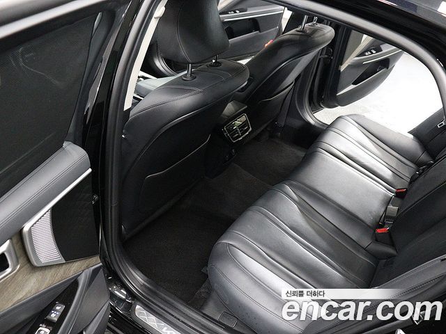 Kia K8 2.5 Gasoline 2WD Noblesse 2023 — фото 20
