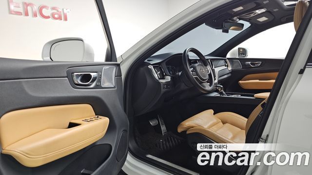 Volvo XC60 (II) D5 Inscription 2019 — фото 10