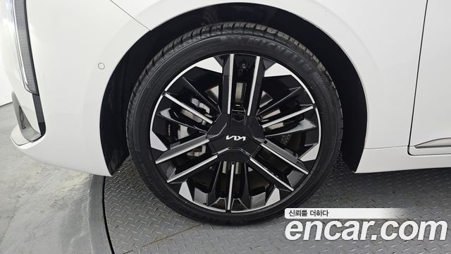 Kia K8 2.5 Gasoline 2WD Signature 2025 — фото 5