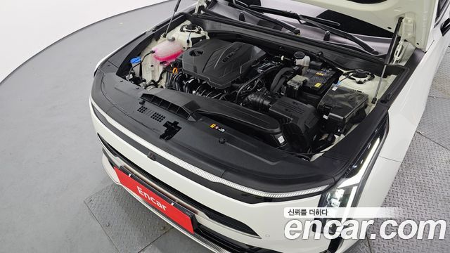 Kia K8 2.5 Gasoline 2WD Signature 2025 — фото 6