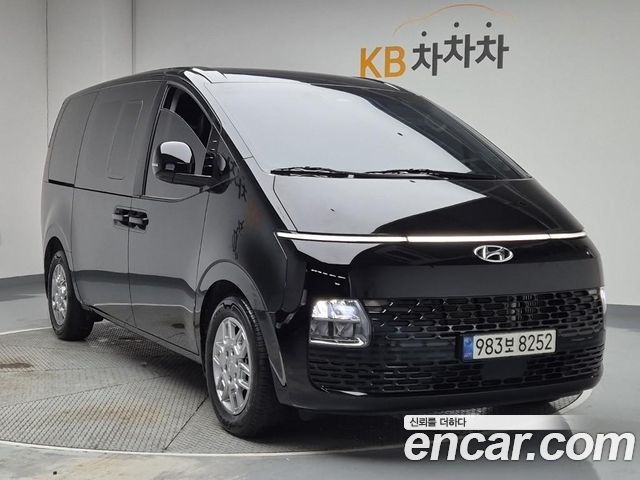 Hyundai Staria Cargo 5-Seater Modern 2022 — фото 4