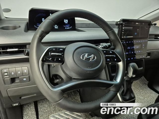 Hyundai Staria Cargo 5-Seater Modern 2022 — фото 9