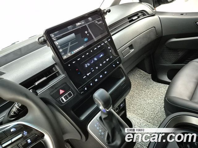 Hyundai Staria Cargo 5-Seater Modern 2022 — фото 10