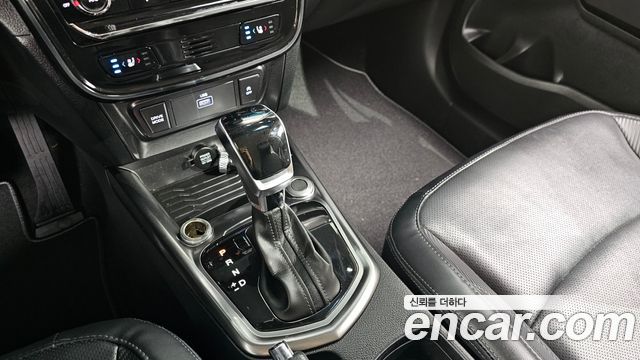 KG Mobility (SsangYong) Very New Tivoli Gasoline 1.5 2WD V3 2023 — фото 9