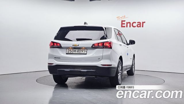 Chevrolet Next Equinox 2WD LT 2022 — фото 4
