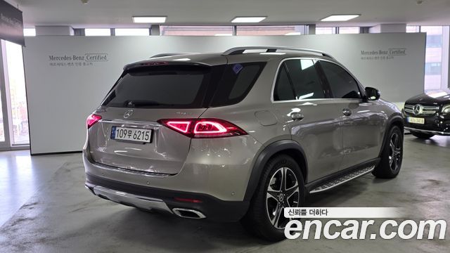 Mercedes-Benz GLE-Class (W167) GLE350e 4MATIC 2022 — фото 2
