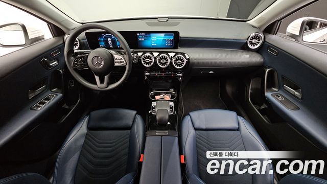 Mercedes-Benz A-Class (W177) A220 Sedan 2020 — фото 7