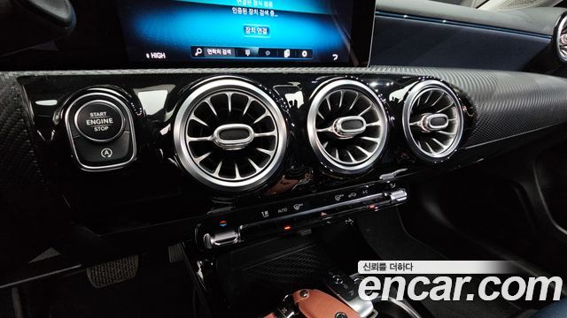 Mercedes-Benz A-Class (W177) A220 Sedan 2020 — фото 19