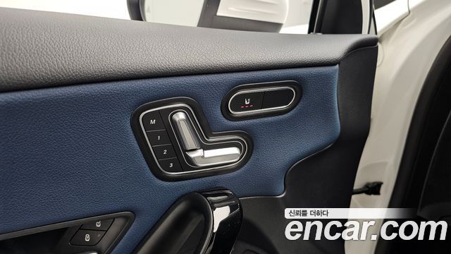 Mercedes-Benz A-Class (W177) A220 Sedan 2020 — фото 22