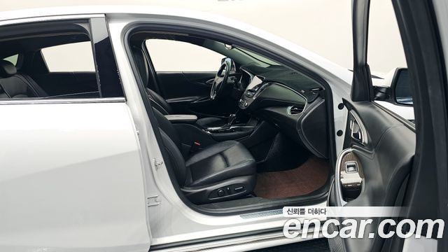 Chevrolet Malibu 2.0 Turbo LTZ Premium 2017 — фото 11